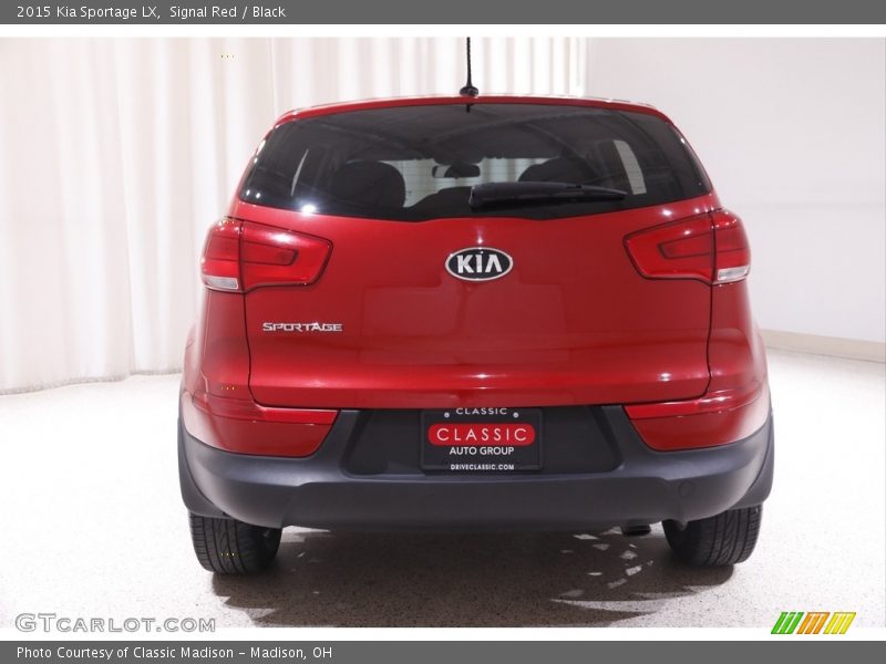 Signal Red / Black 2015 Kia Sportage LX
