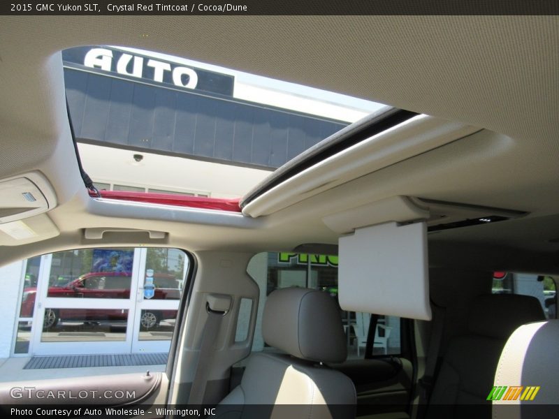 Crystal Red Tintcoat / Cocoa/Dune 2015 GMC Yukon SLT