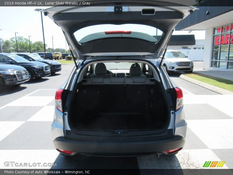 Lunar Silver Metallic / Gray 2019 Honda HR-V LX