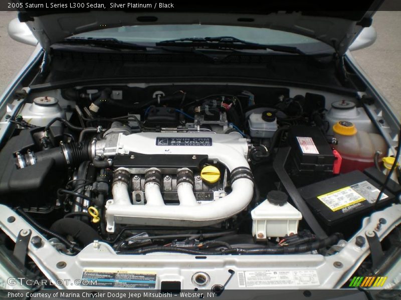 Silver Platinum / Black 2005 Saturn L Series L300 Sedan