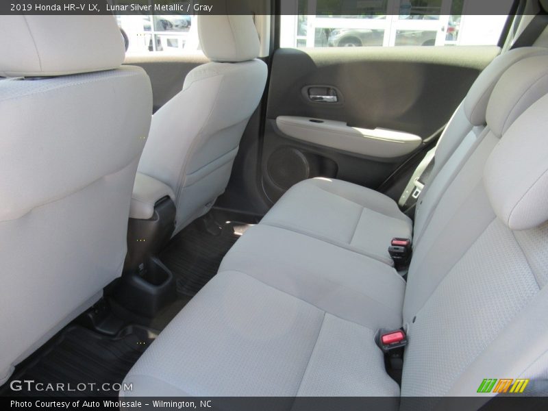 Lunar Silver Metallic / Gray 2019 Honda HR-V LX