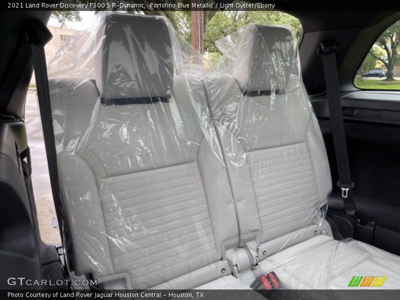 Portofino Blue Metallic / Light Oyster/Ebony 2021 Land Rover Discovery P300 S R-Dynamic