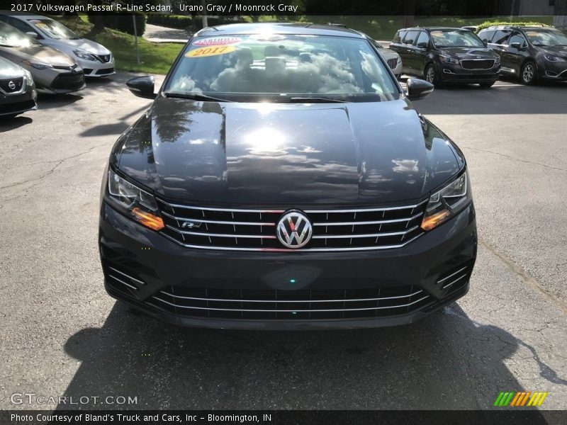 Urano Gray / Moonrock Gray 2017 Volkswagen Passat R-Line Sedan