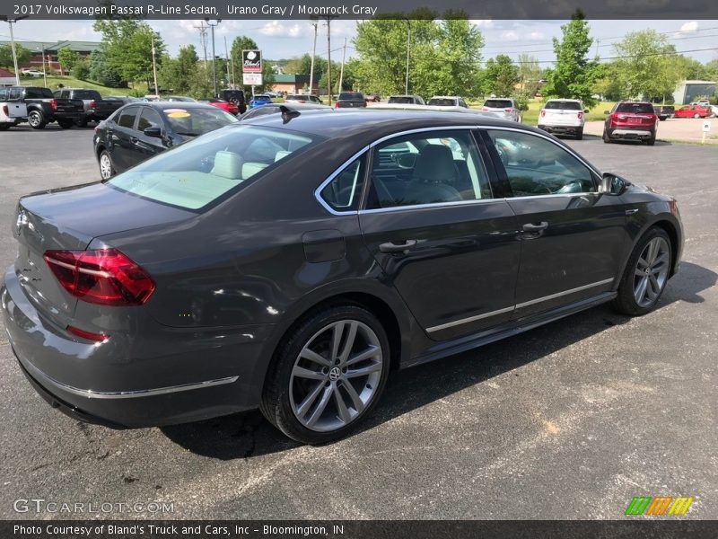 Urano Gray / Moonrock Gray 2017 Volkswagen Passat R-Line Sedan