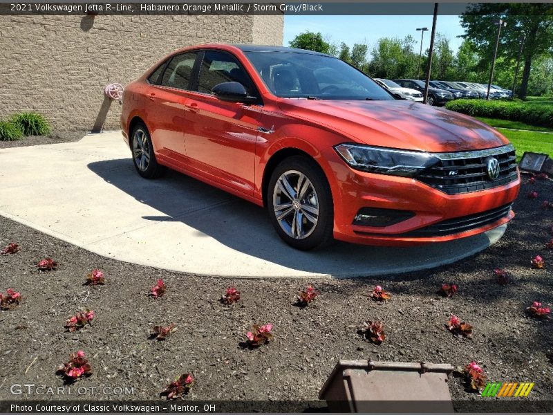 Front 3/4 View of 2021 Jetta R-Line