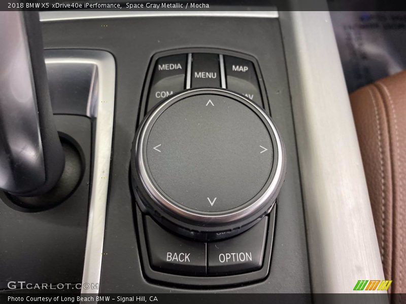 Controls of 2018 X5 xDrive40e iPerfomance