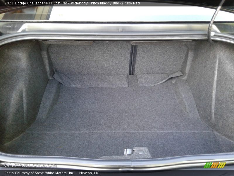 2021 Challenger R/T Scat Pack Widebody Trunk