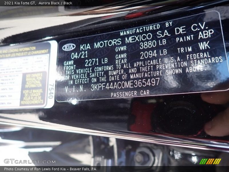 Aurora Black / Black 2021 Kia Forte GT
