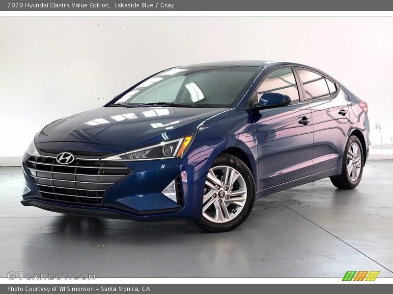 Front 3/4 View of 2020 Elantra Value Edition