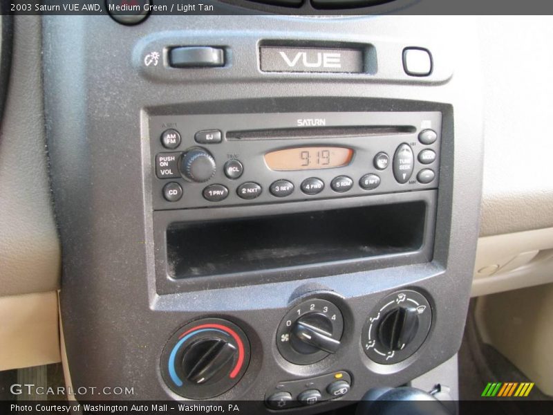Medium Green / Light Tan 2003 Saturn VUE AWD