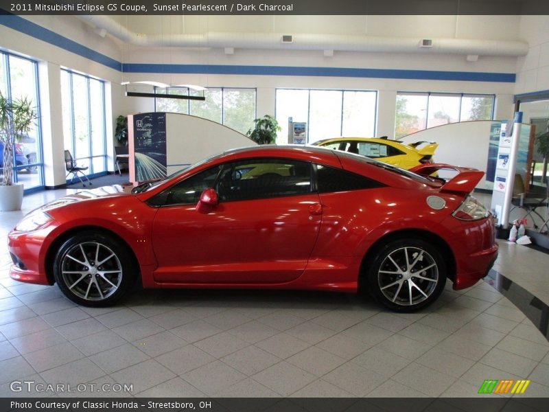 Sunset Pearlescent / Dark Charcoal 2011 Mitsubishi Eclipse GS Coupe