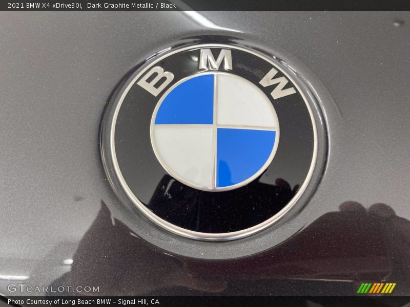 Dark Graphite Metallic / Black 2021 BMW X4 xDrive30i