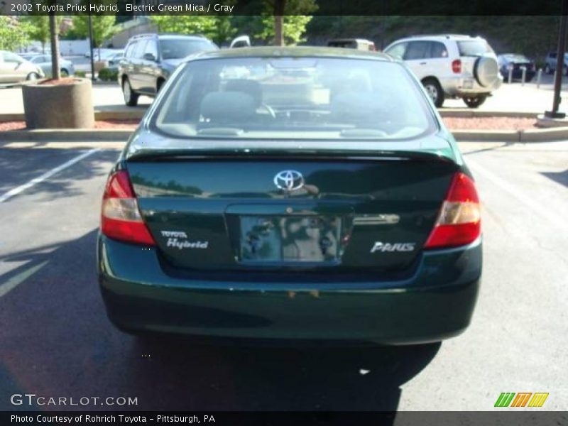 Electric Green Mica / Gray 2002 Toyota Prius Hybrid