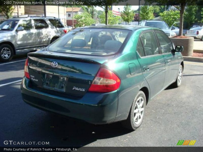Electric Green Mica / Gray 2002 Toyota Prius Hybrid