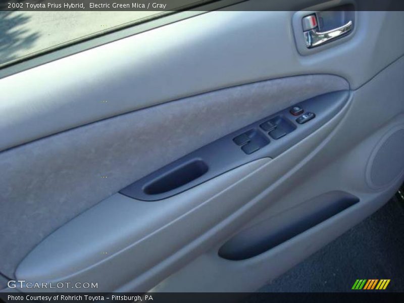 Electric Green Mica / Gray 2002 Toyota Prius Hybrid