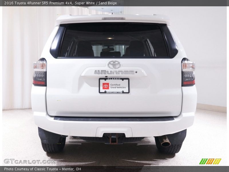 Super White / Sand Beige 2016 Toyota 4Runner SR5 Premium 4x4
