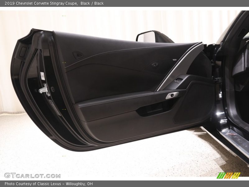 Black / Black 2019 Chevrolet Corvette Stingray Coupe