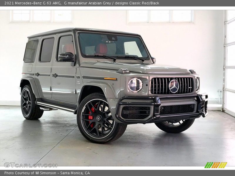 Front 3/4 View of 2021 G 63 AMG