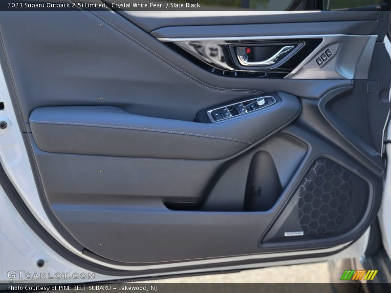 Crystal White Pearl / Slate Black 2021 Subaru Outback 2.5i Limited