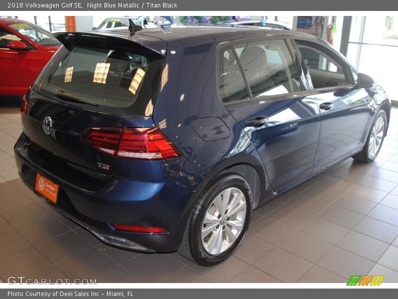 Night Blue Metallic / Titan Black 2018 Volkswagen Golf SE