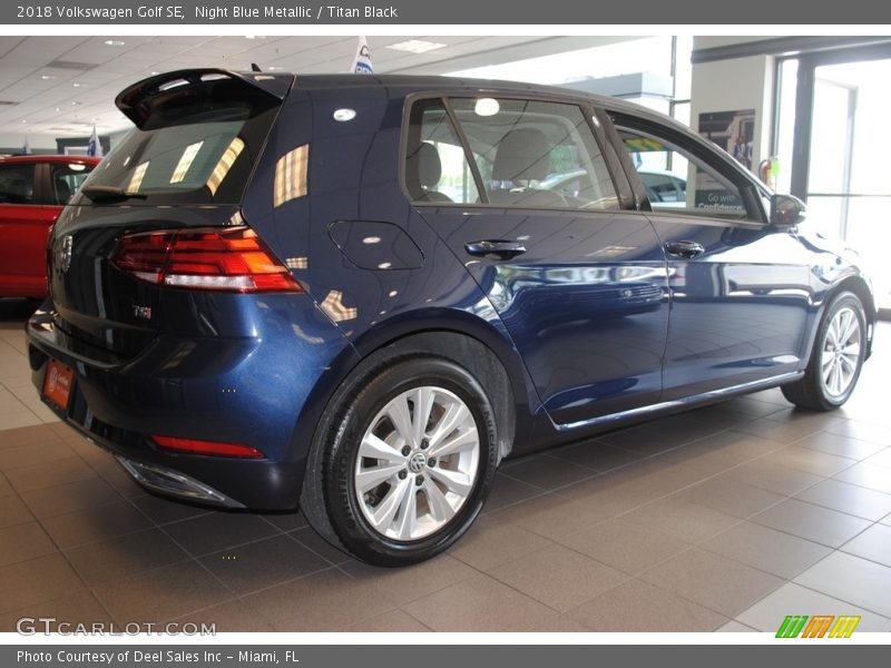 Night Blue Metallic / Titan Black 2018 Volkswagen Golf SE