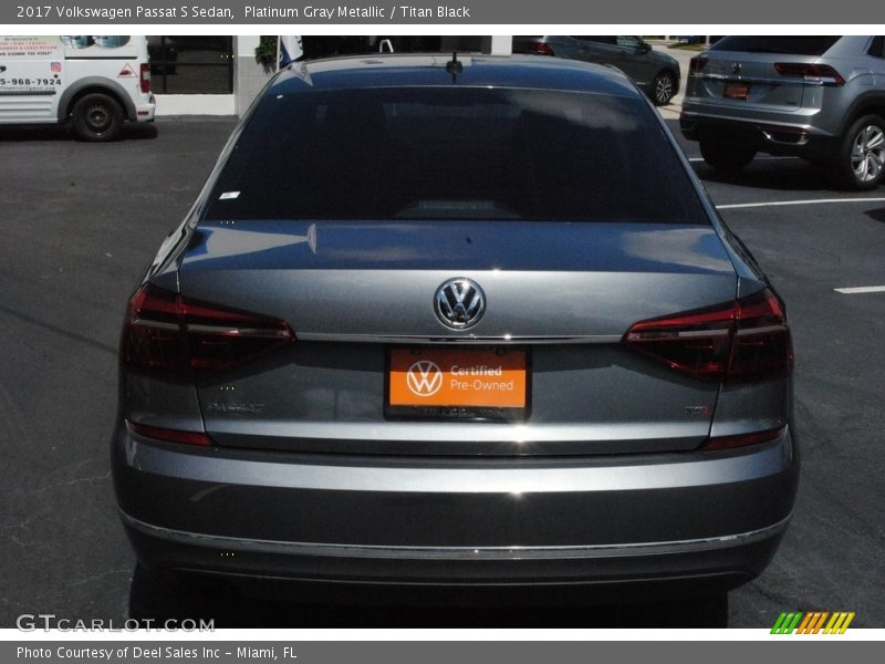 Platinum Gray Metallic / Titan Black 2017 Volkswagen Passat S Sedan