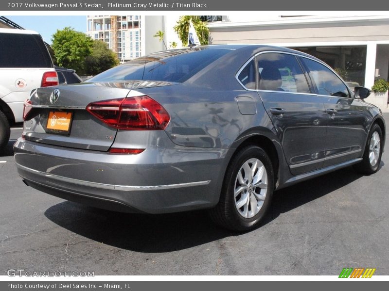 Platinum Gray Metallic / Titan Black 2017 Volkswagen Passat S Sedan