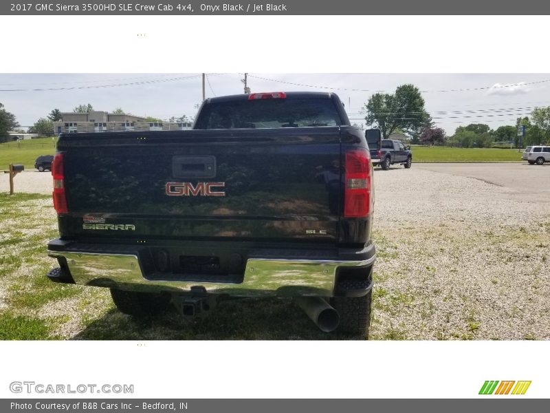 Onyx Black / Jet Black 2017 GMC Sierra 3500HD SLE Crew Cab 4x4