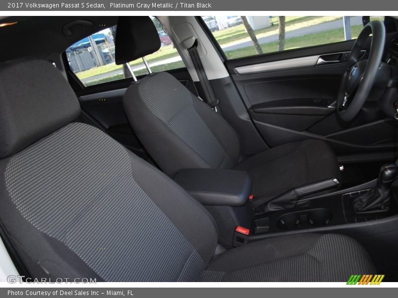 Platinum Gray Metallic / Titan Black 2017 Volkswagen Passat S Sedan