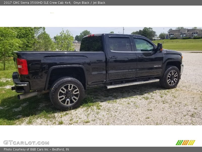  2017 Sierra 3500HD SLE Crew Cab 4x4 Onyx Black