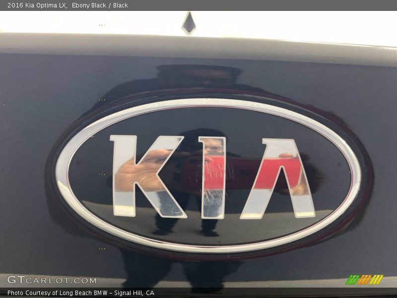  2016 Optima LX Logo