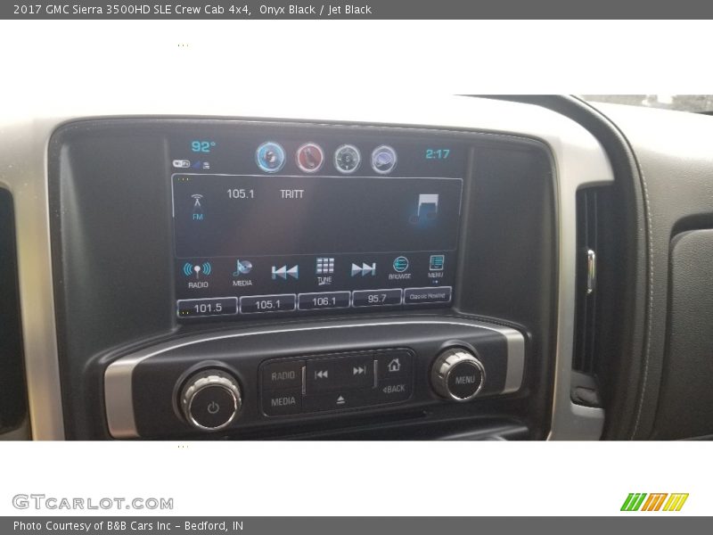 Onyx Black / Jet Black 2017 GMC Sierra 3500HD SLE Crew Cab 4x4