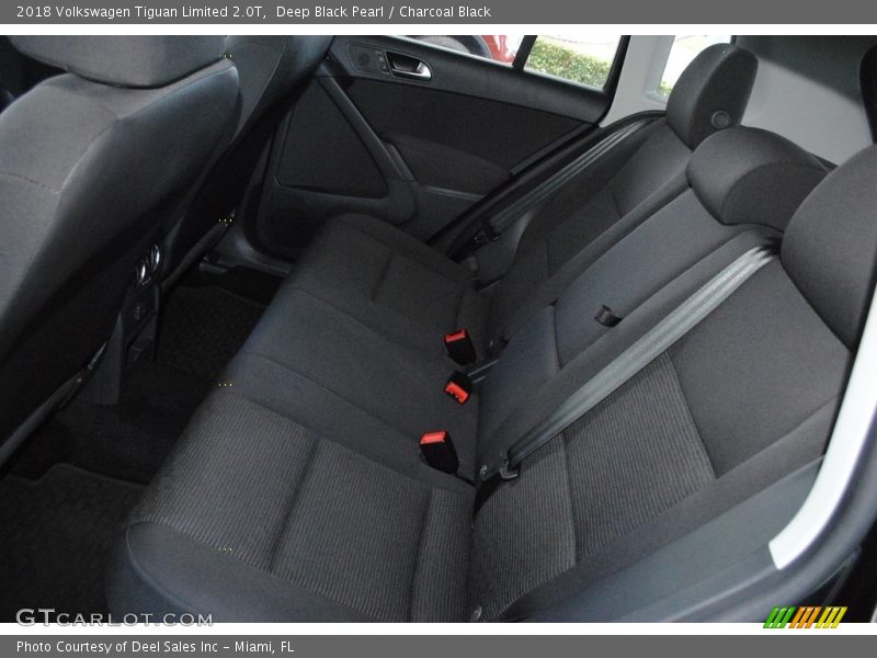 Deep Black Pearl / Charcoal Black 2018 Volkswagen Tiguan Limited 2.0T