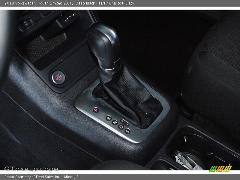Deep Black Pearl / Charcoal Black 2018 Volkswagen Tiguan Limited 2.0T