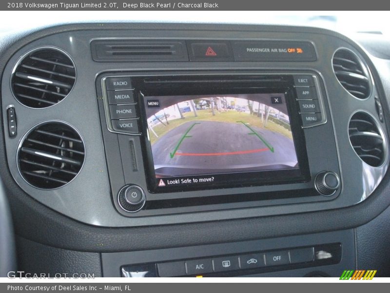 Deep Black Pearl / Charcoal Black 2018 Volkswagen Tiguan Limited 2.0T