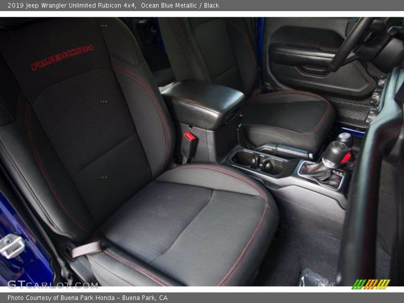 Ocean Blue Metallic / Black 2019 Jeep Wrangler Unlimited Rubicon 4x4