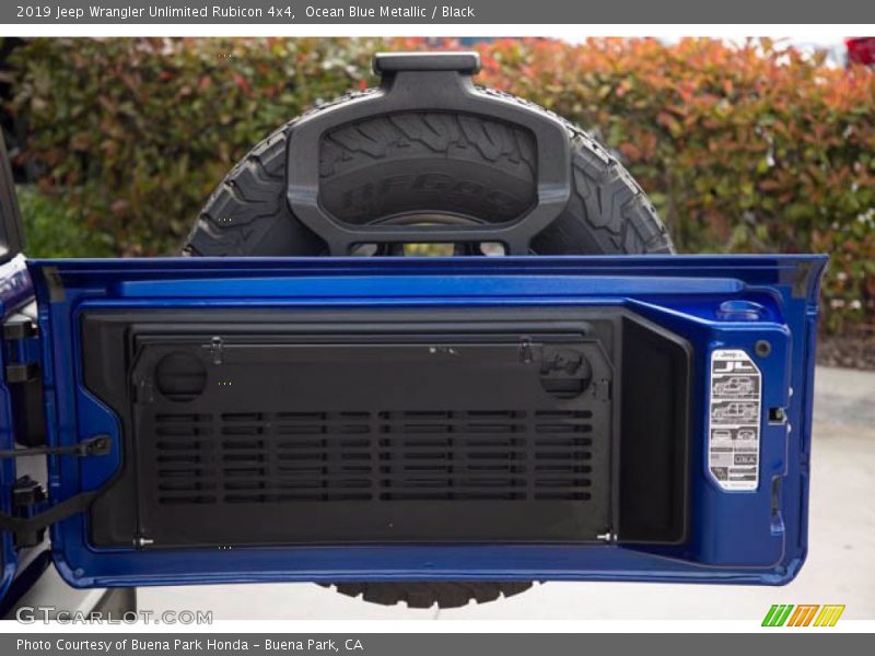 Ocean Blue Metallic / Black 2019 Jeep Wrangler Unlimited Rubicon 4x4