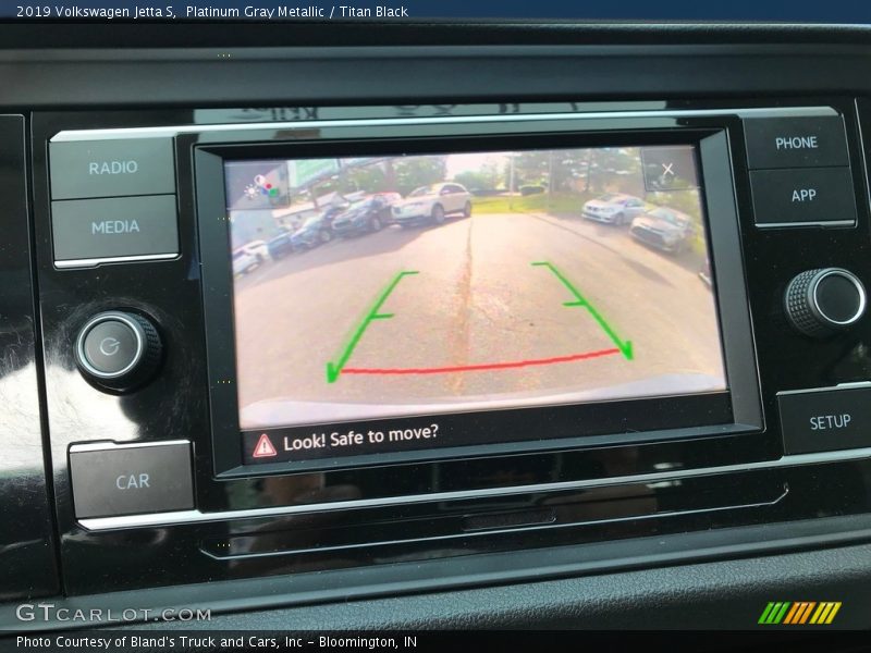 Platinum Gray Metallic / Titan Black 2019 Volkswagen Jetta S