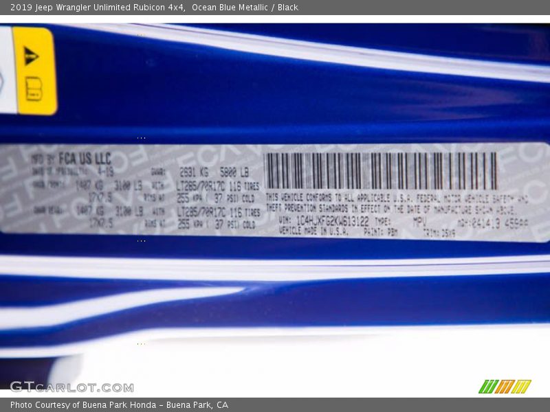Ocean Blue Metallic / Black 2019 Jeep Wrangler Unlimited Rubicon 4x4