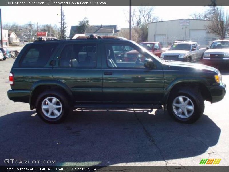 Sherwood Green Pearl / Charcoal 2001 Nissan Pathfinder LE