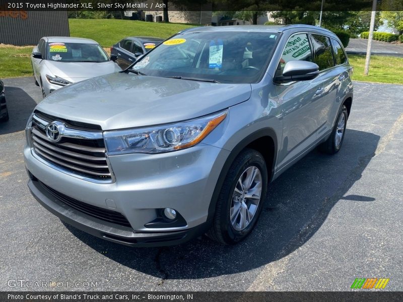 Silver Sky Metallic / Ash 2015 Toyota Highlander XLE