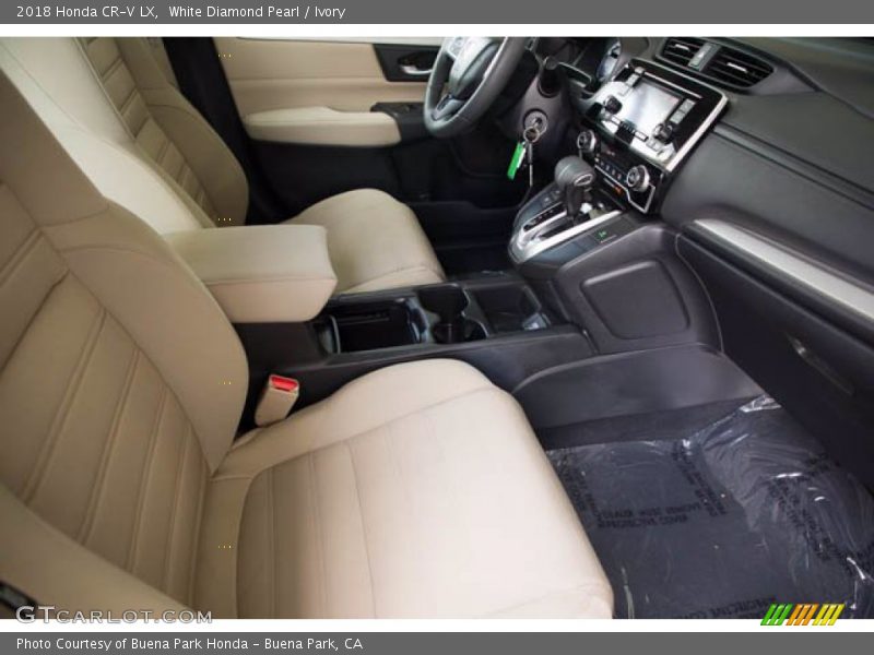 White Diamond Pearl / Ivory 2018 Honda CR-V LX
