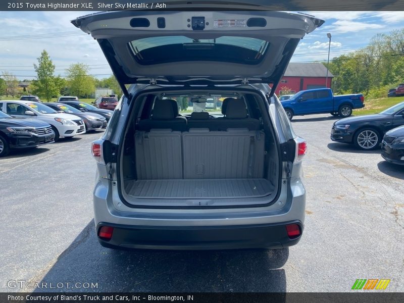 Silver Sky Metallic / Ash 2015 Toyota Highlander XLE