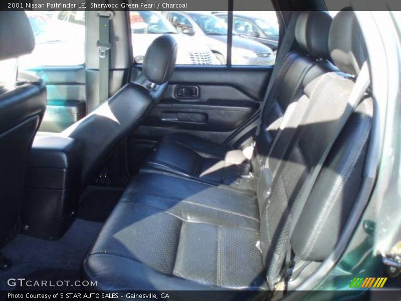Sherwood Green Pearl / Charcoal 2001 Nissan Pathfinder LE