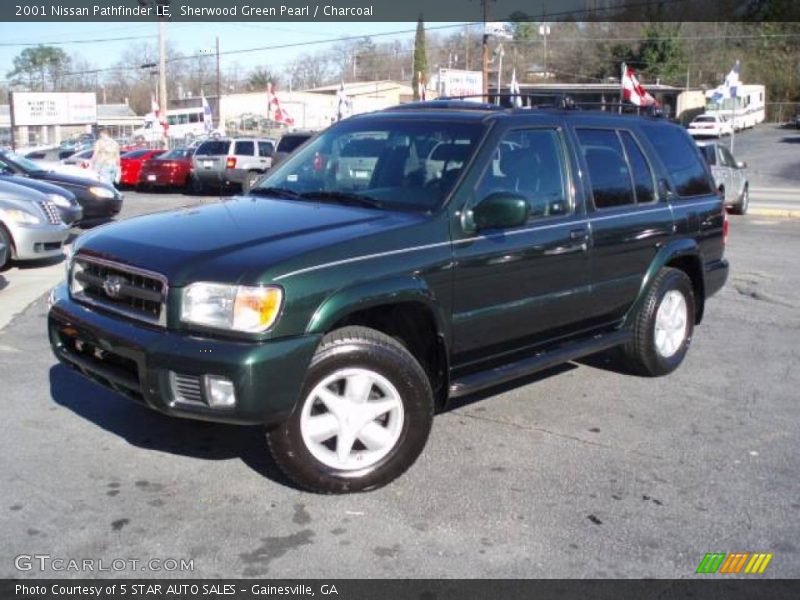 Sherwood Green Pearl / Charcoal 2001 Nissan Pathfinder LE
