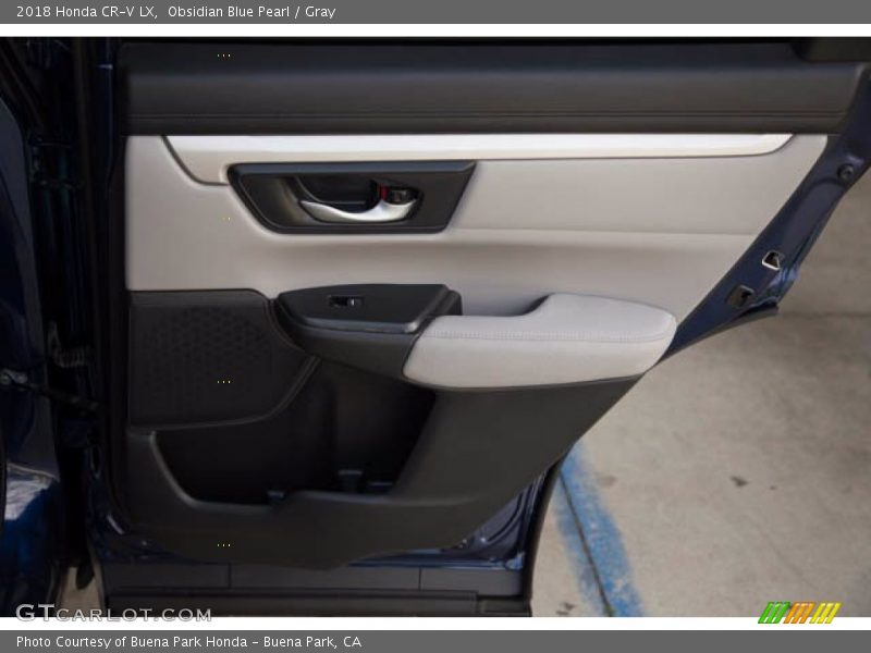 Obsidian Blue Pearl / Gray 2018 Honda CR-V LX