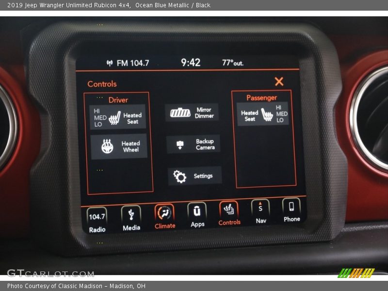 Controls of 2019 Wrangler Unlimited Rubicon 4x4