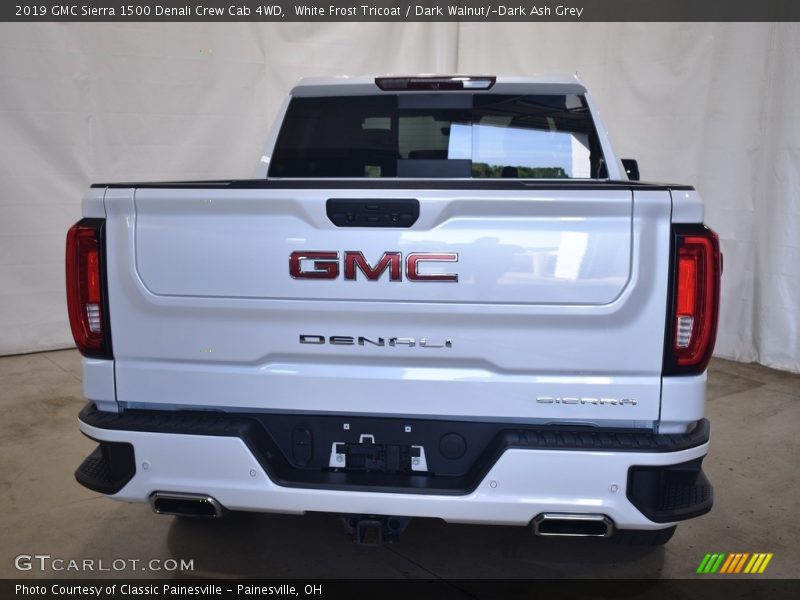 White Frost Tricoat / Dark Walnut/­Dark Ash Grey 2019 GMC Sierra 1500 Denali Crew Cab 4WD