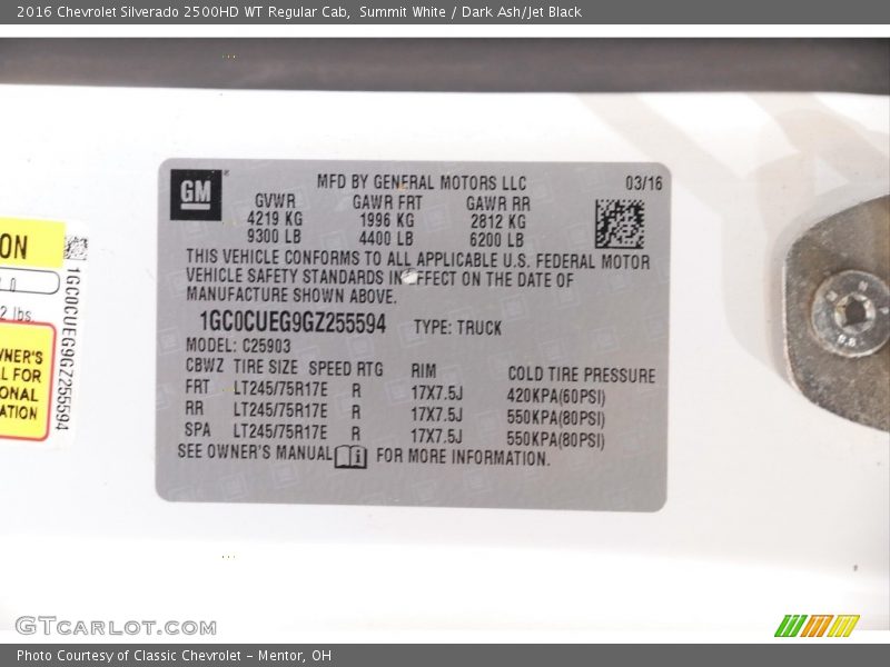 Summit White / Dark Ash/Jet Black 2016 Chevrolet Silverado 2500HD WT Regular Cab