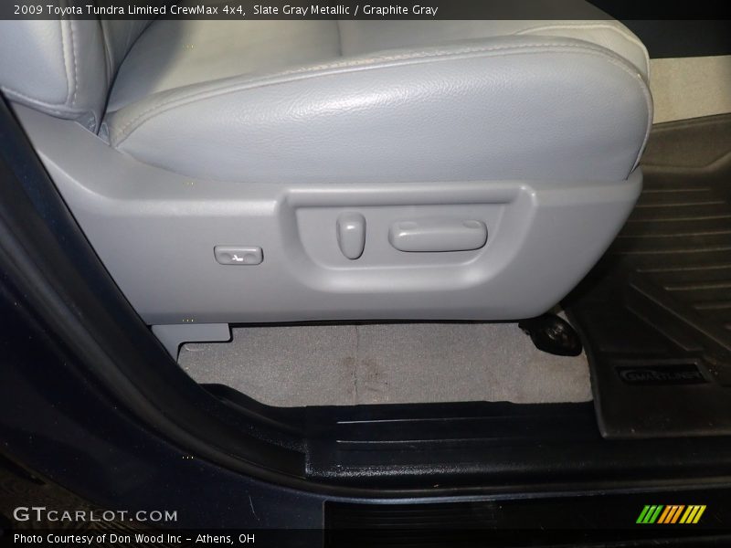 Slate Gray Metallic / Graphite Gray 2009 Toyota Tundra Limited CrewMax 4x4